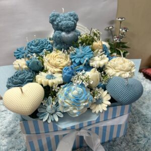 floral top candle